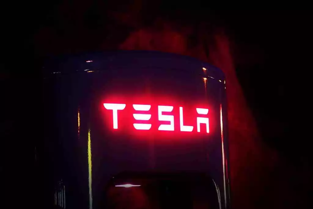 stock-photo-tesla-supercharger-electric-cars-night