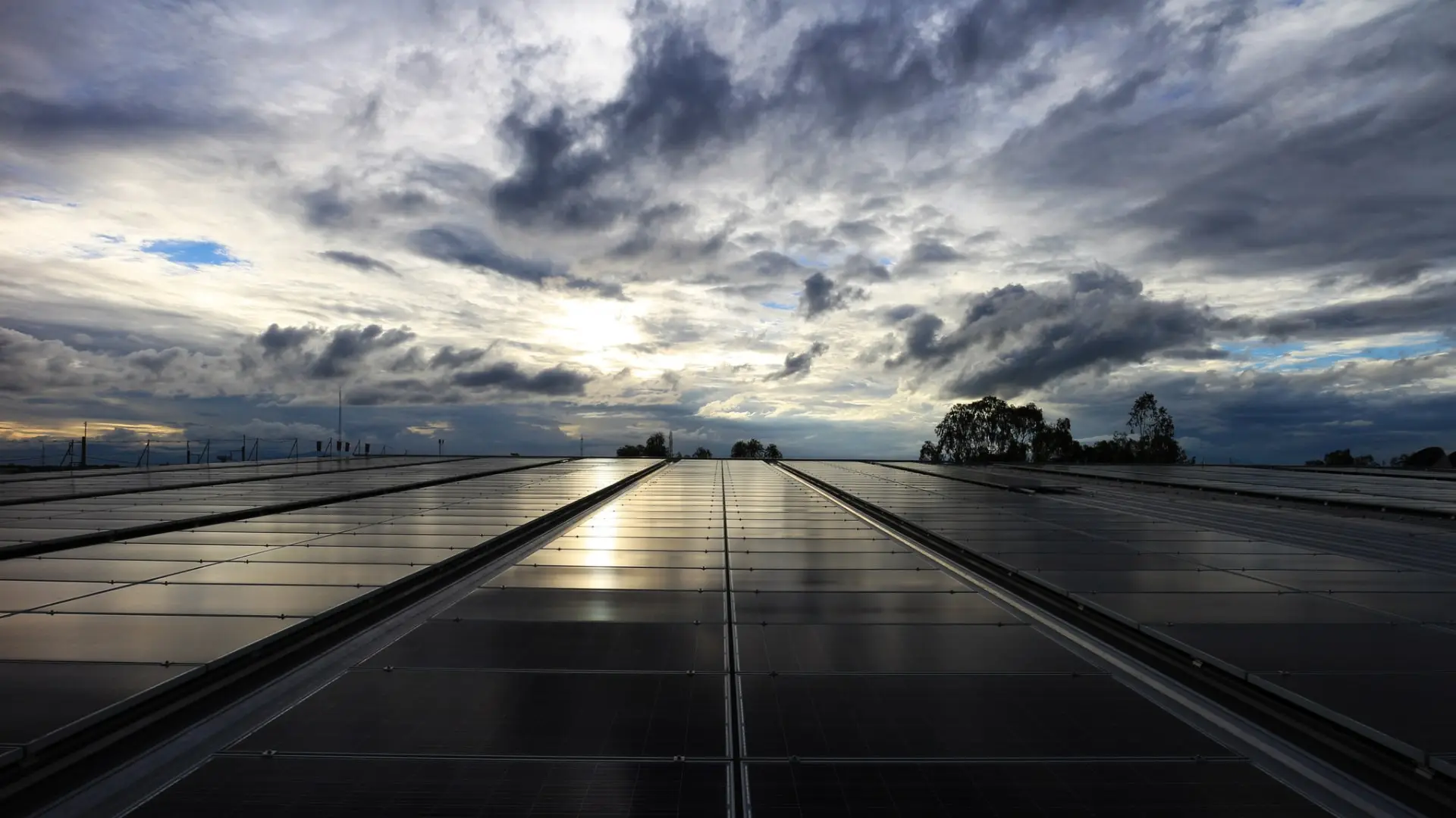 US Administration Announces $7 Billion Grant for Residential Solar Projects