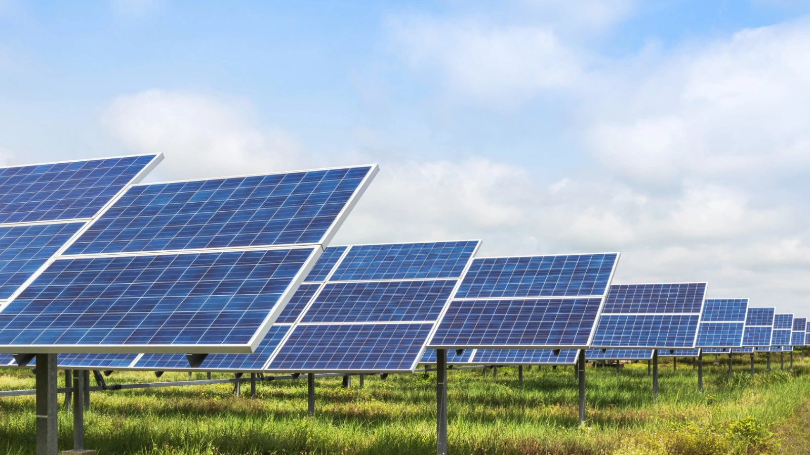 Avaada Energy Secures Green Financing of $143 Million for New Solar Project in Gujarat