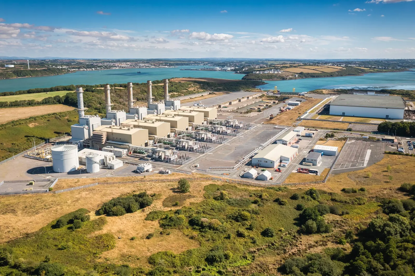 RWE Launches Pre-Application Consultation for Pembroke Green Hydrogen Project