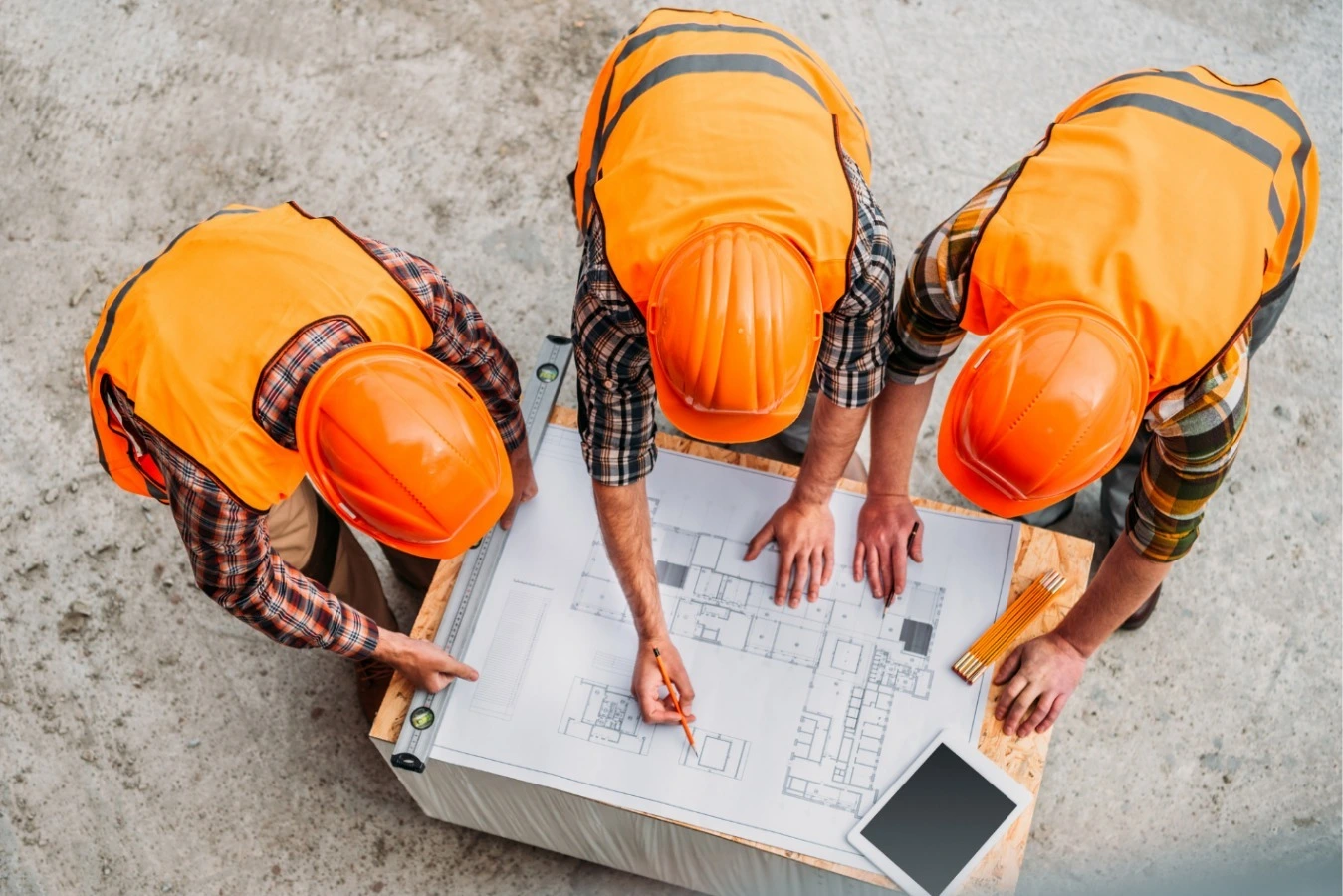 workers construction