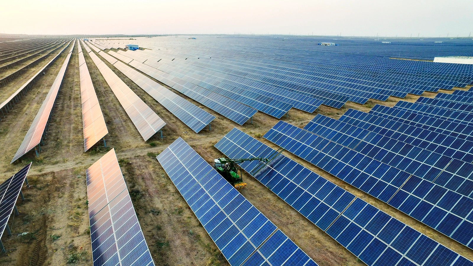 largest solar farms in India