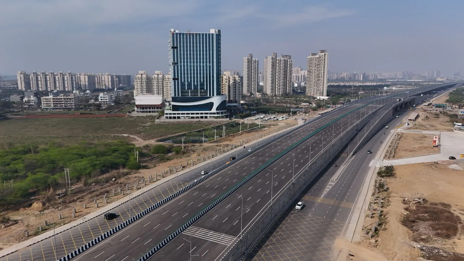 Dwarka Express Lanes