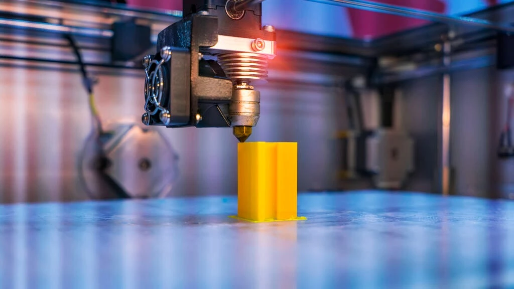 stock-photo-printer-additive-manufacturing-robotic-automation 