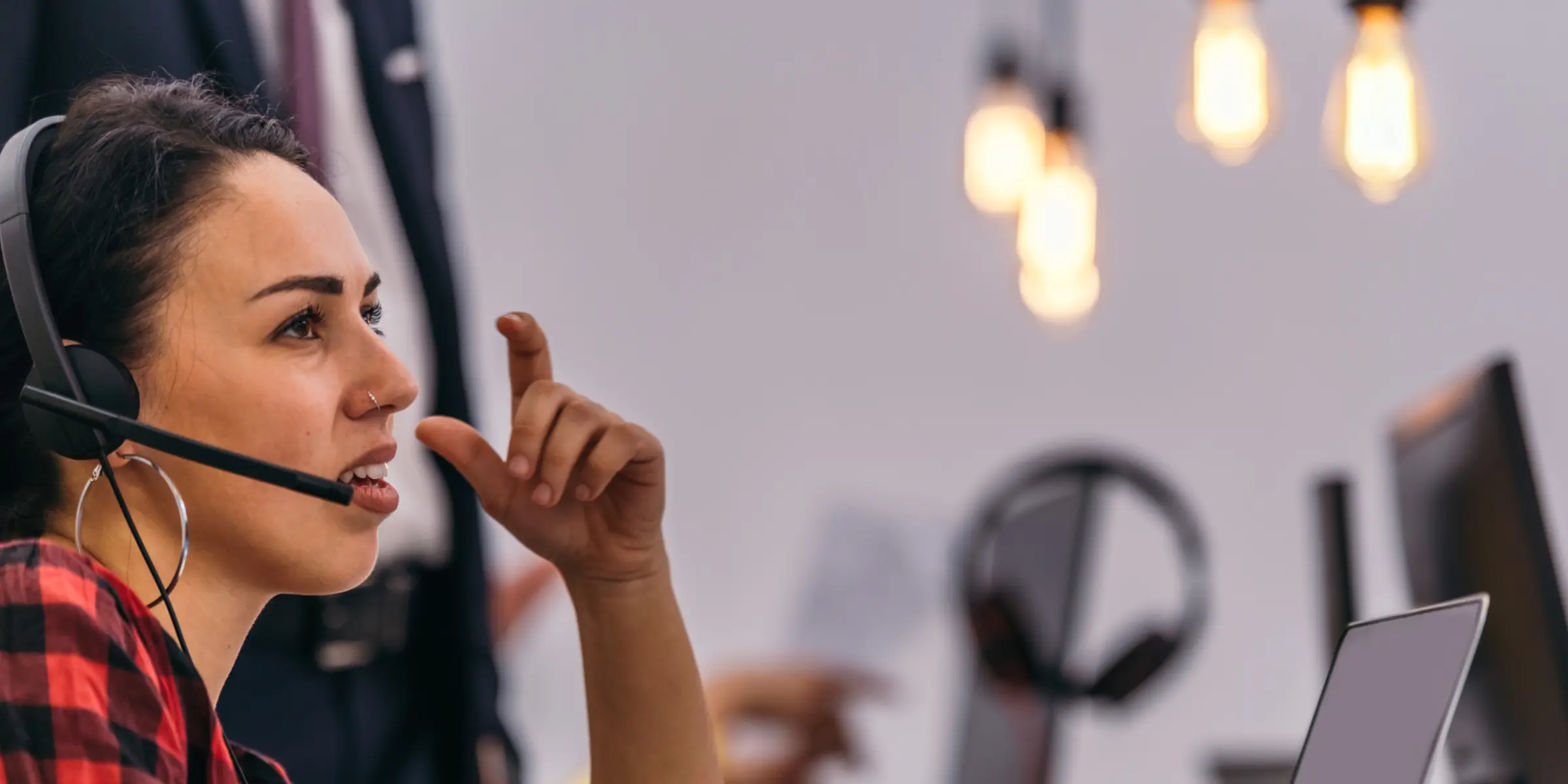 Call Center Employee