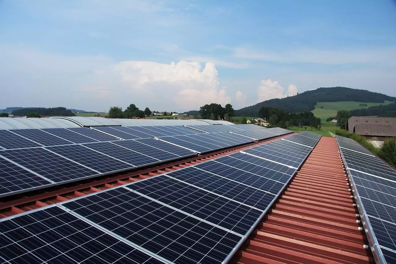 Oman opens the Ibri II solar farm with a capacity of 500 megawatts